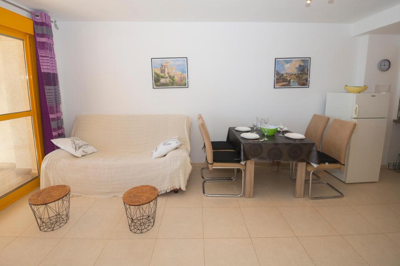 Apartamentos Ambar Beach กัลเป ภายนอก รูปภาพ